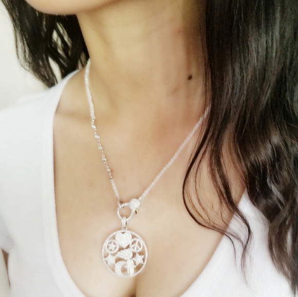 Super Bling Lucky Charm Pendant Necklace Chain NEW - Picture 3 of 8